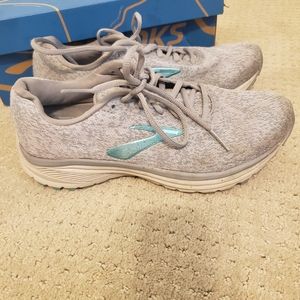 Brooks Anthem 2 Size 9